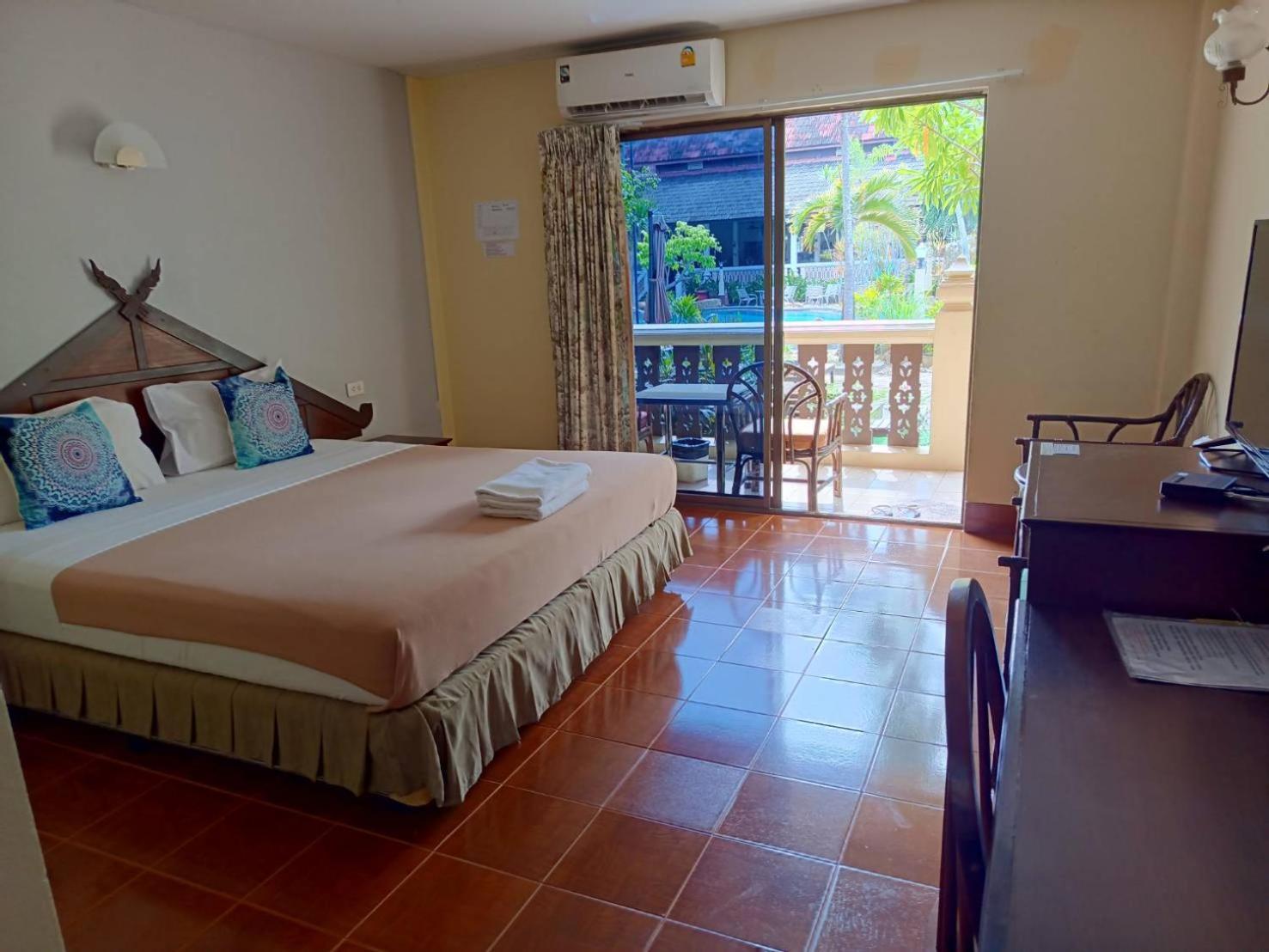 Ban Nam Mao Resort Na Chom Thian Exterior foto