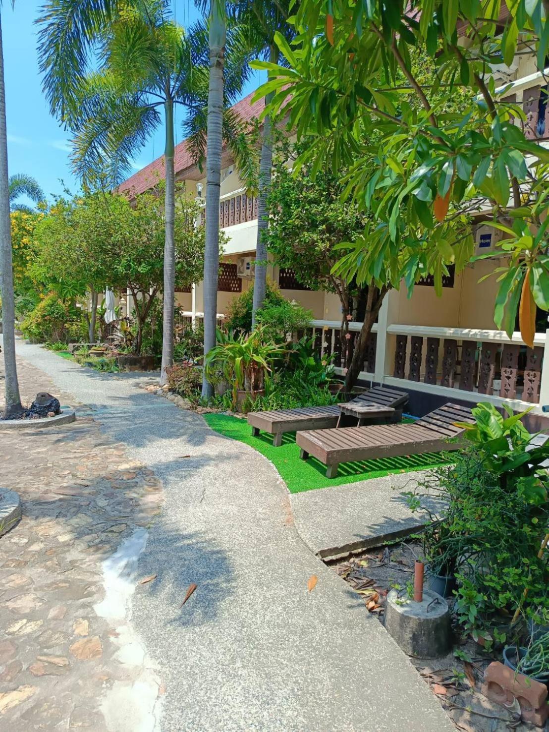Ban Nam Mao Resort Na Chom Thian Exterior foto